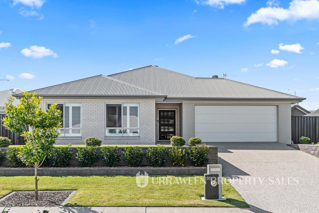 31 Mataranka Cct, Nikenbah, QLD 4655