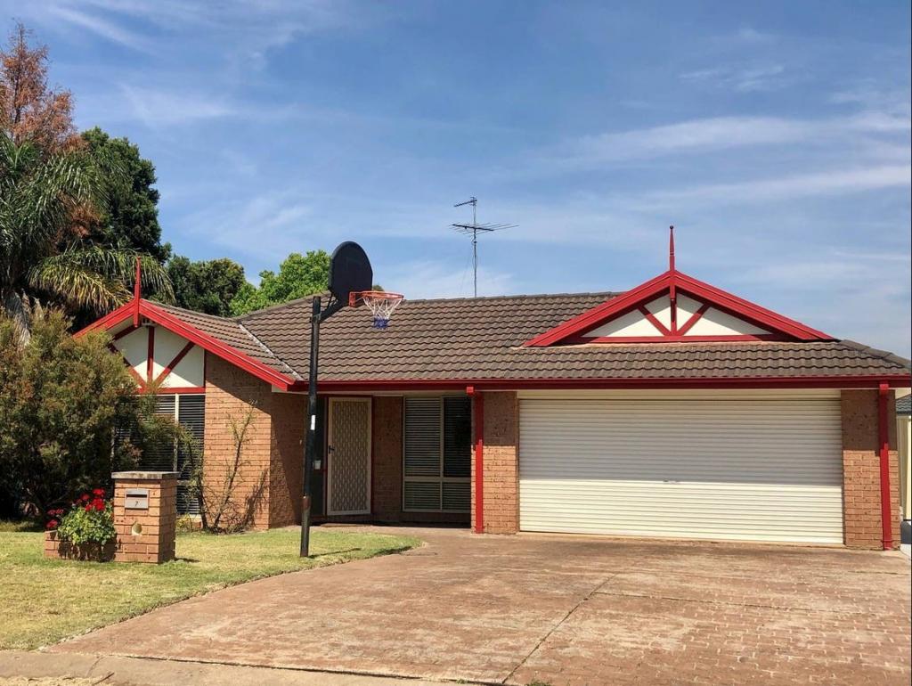 7 Medwin Pl, Quakers Hill, NSW 2763