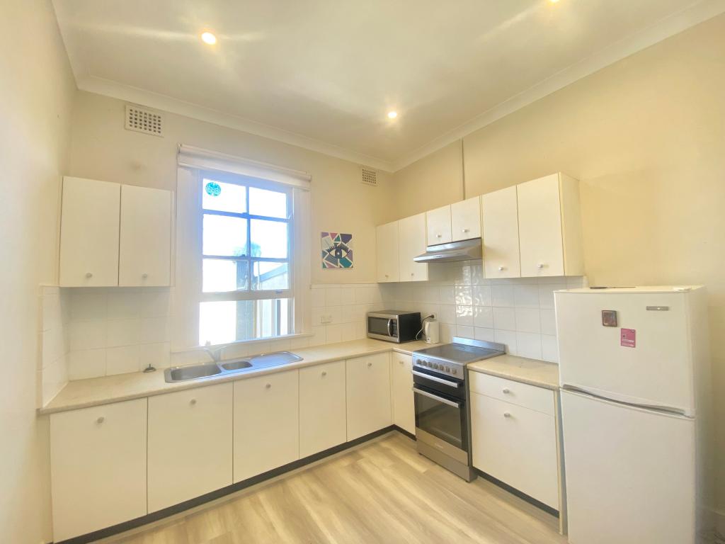 4/230 Coogee Bay Rd, Coogee, NSW 2034