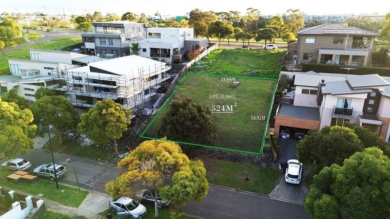 7 Dinron Cl, Sunshine North, VIC 3020