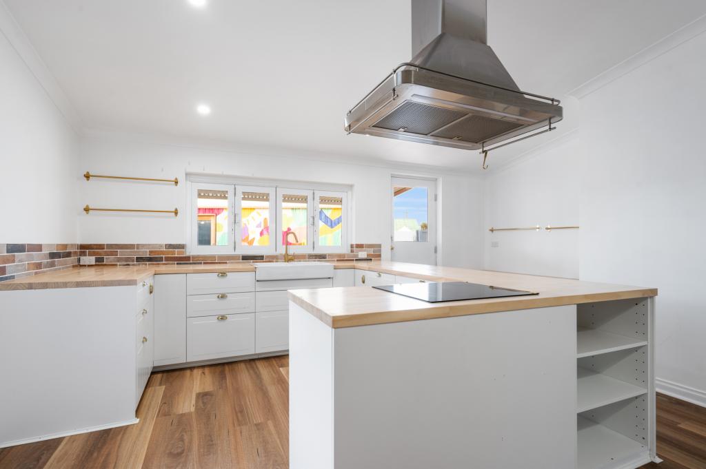 4 Meldrum Ave, Kalgoorlie, WA 6430