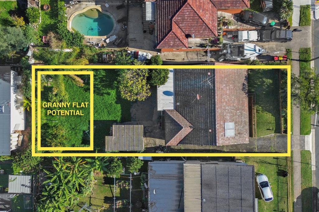 53 Neville St, Smithfield, NSW 2164