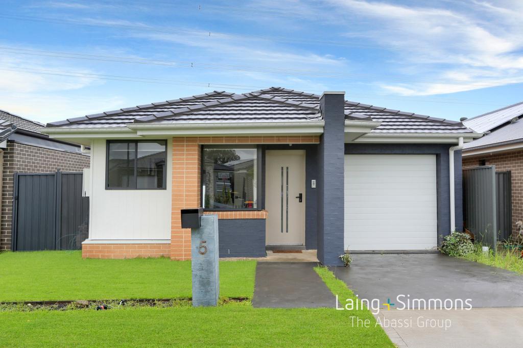 5 Military Cl, Jordan Springs, NSW 2747