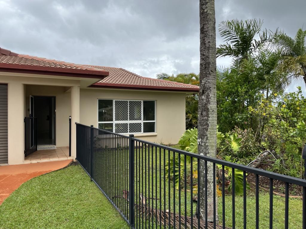 7 Grimes Cl, Kanimbla, QLD 4870