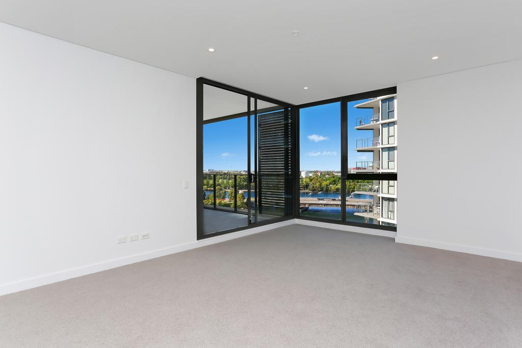 602/2 CHISHOLM ST, WOLLI CREEK, NSW 2205