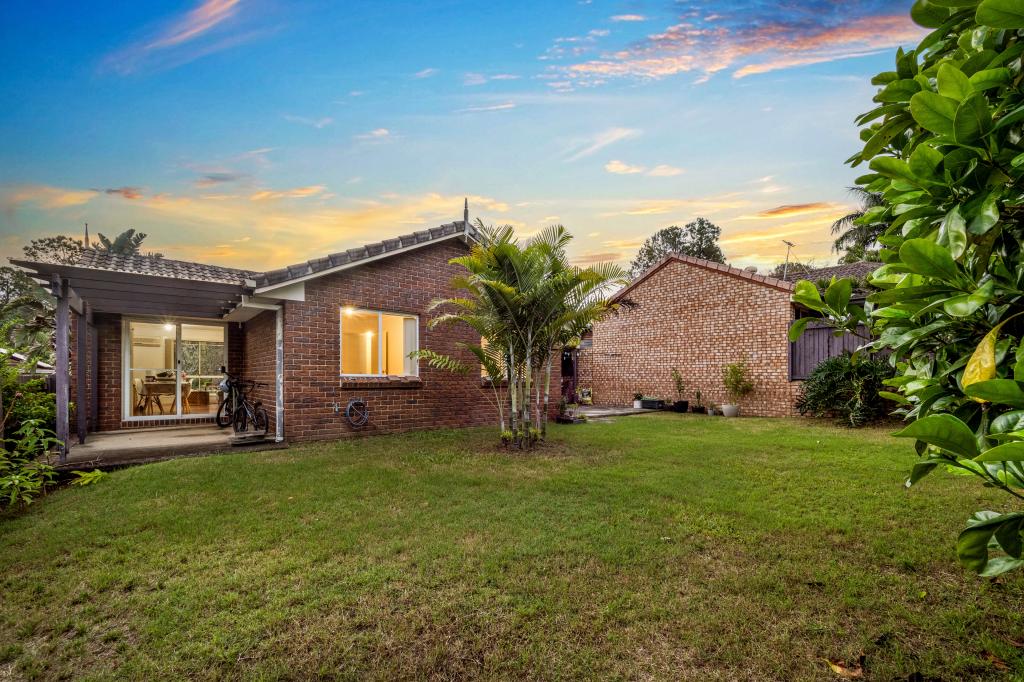 3 Conifer Pl, Forest Lake, QLD 4078