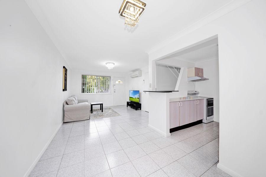 4/97 Sherwood Rd, Merrylands West, NSW 2160