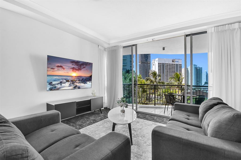 3082/23 Ferny Ave, Surfers Paradise, QLD 4217