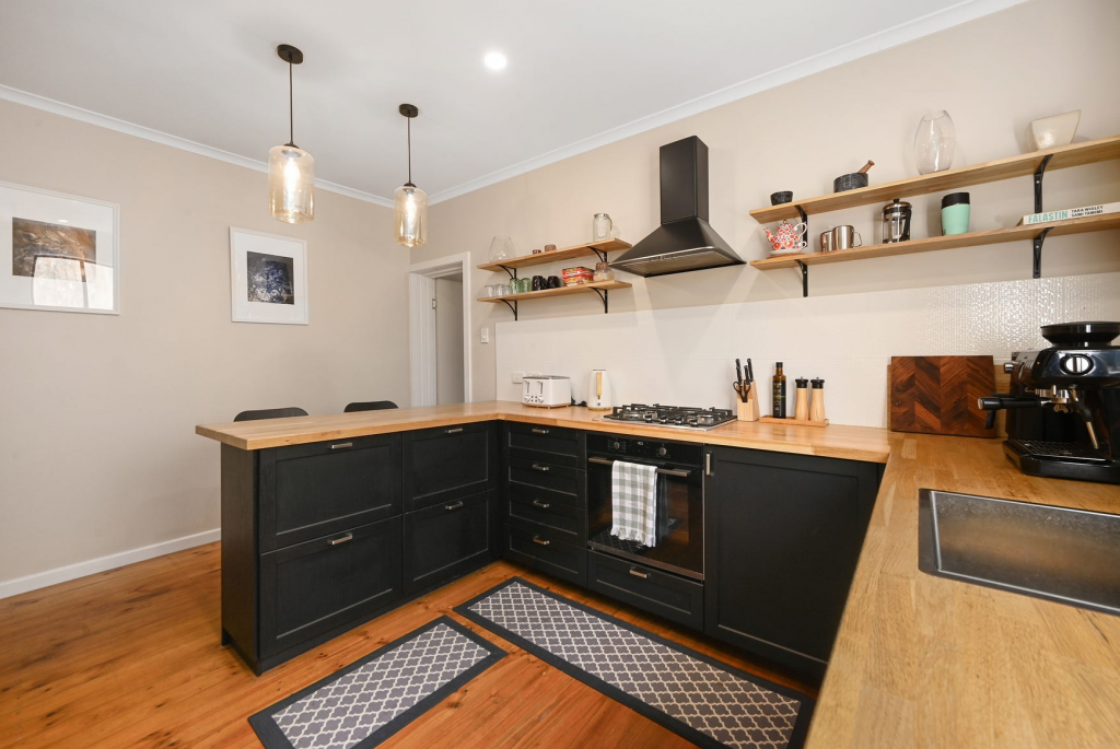 25a Bucknall Rd, Glanville, SA 5015