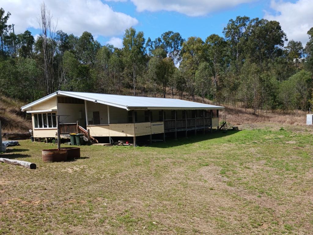 35 Dickson St, Mount Perry, QLD 4671