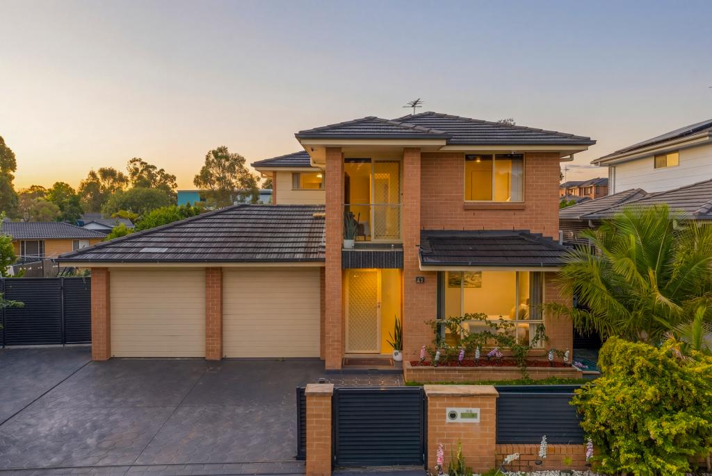 2a Murphy Way, Minto, NSW 2566