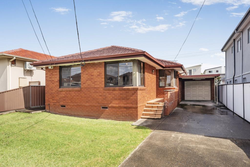 176 Hawksview St, Guildford, NSW 2161