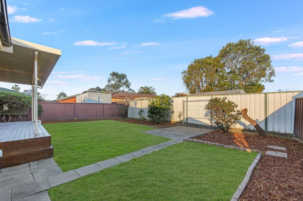 3 Ridgeway Cres, Quakers Hill, NSW 2763