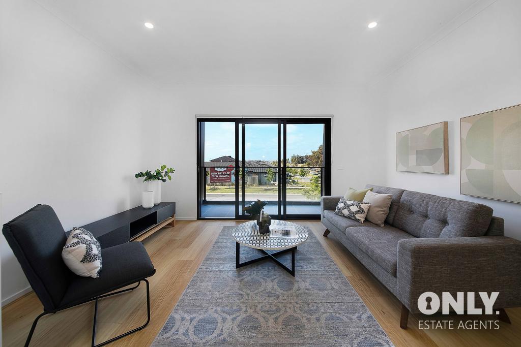 17 Vera Cl, Clyde North, VIC 3978