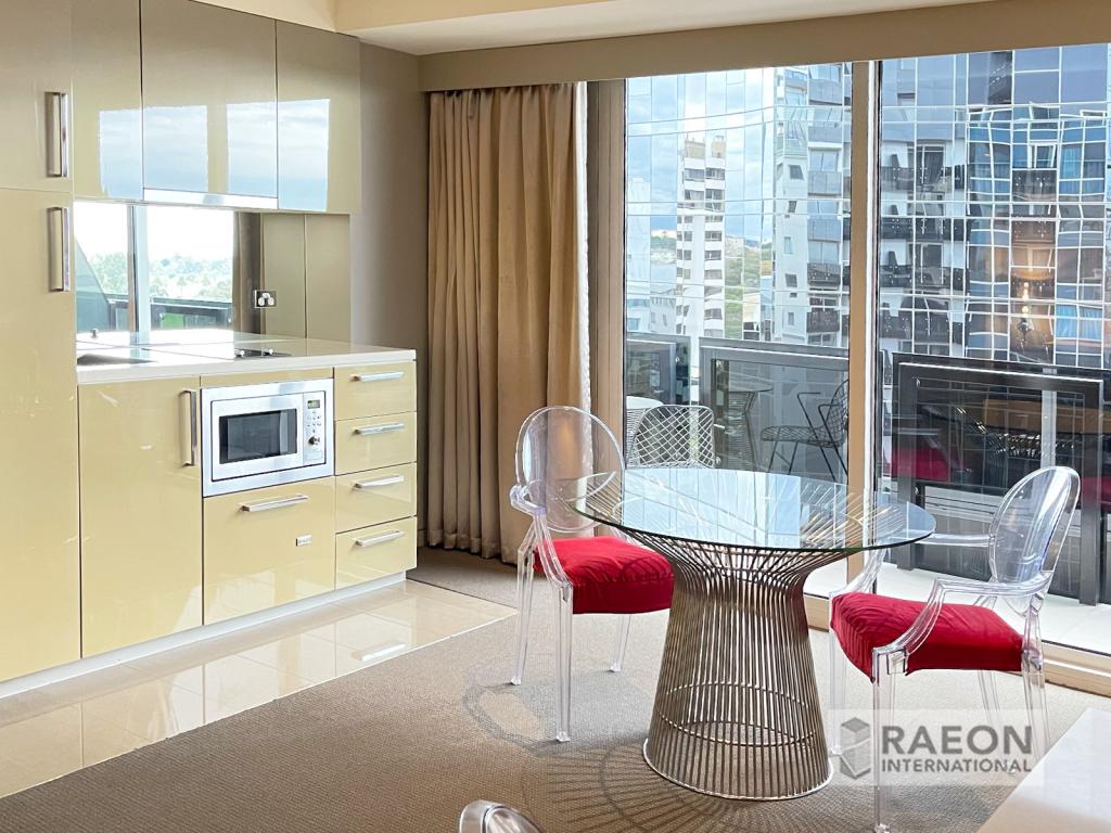 1008/452 St Kilda Rd, Melbourne, VIC 3004