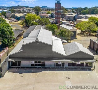 203-205 ANZAC AVE, HARRISTOWN, QLD 4350