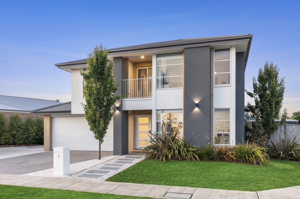 7 Botany Cct, Mount Duneed, VIC 3217
