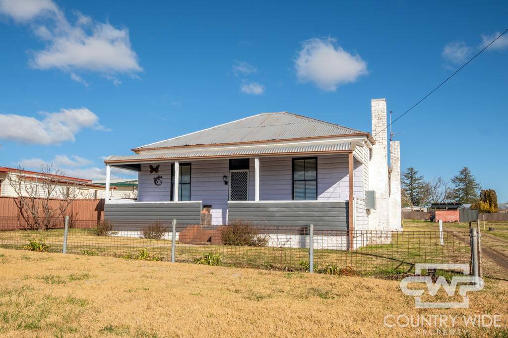 125 FERGUSON ST, GLEN INNES, NSW 2370