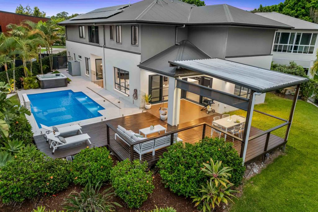 927 Medinah Ave, Robina, QLD 4226