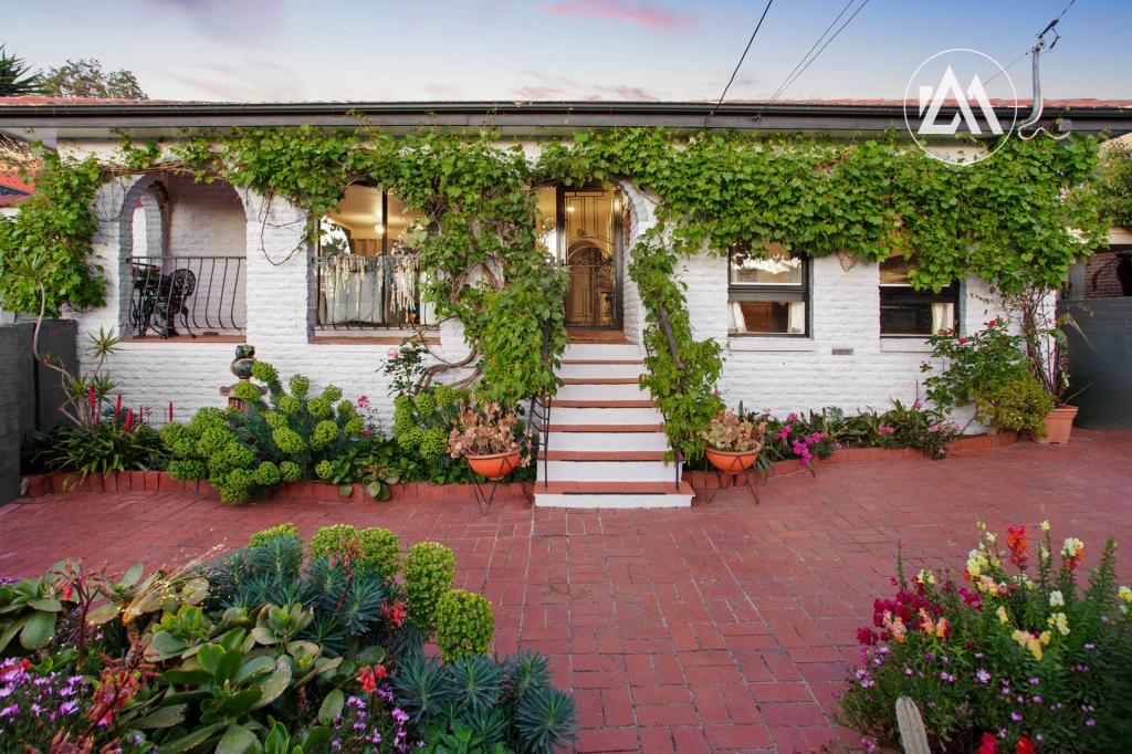 5 ALBANY PL, FRANKSTON SOUTH, VIC 3199