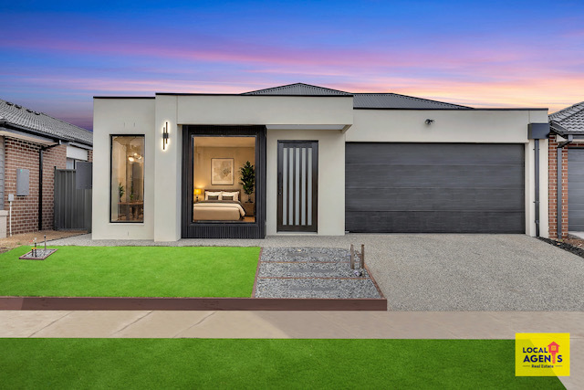 8 HAIRPIN DR, TARNEIT, VIC 3029