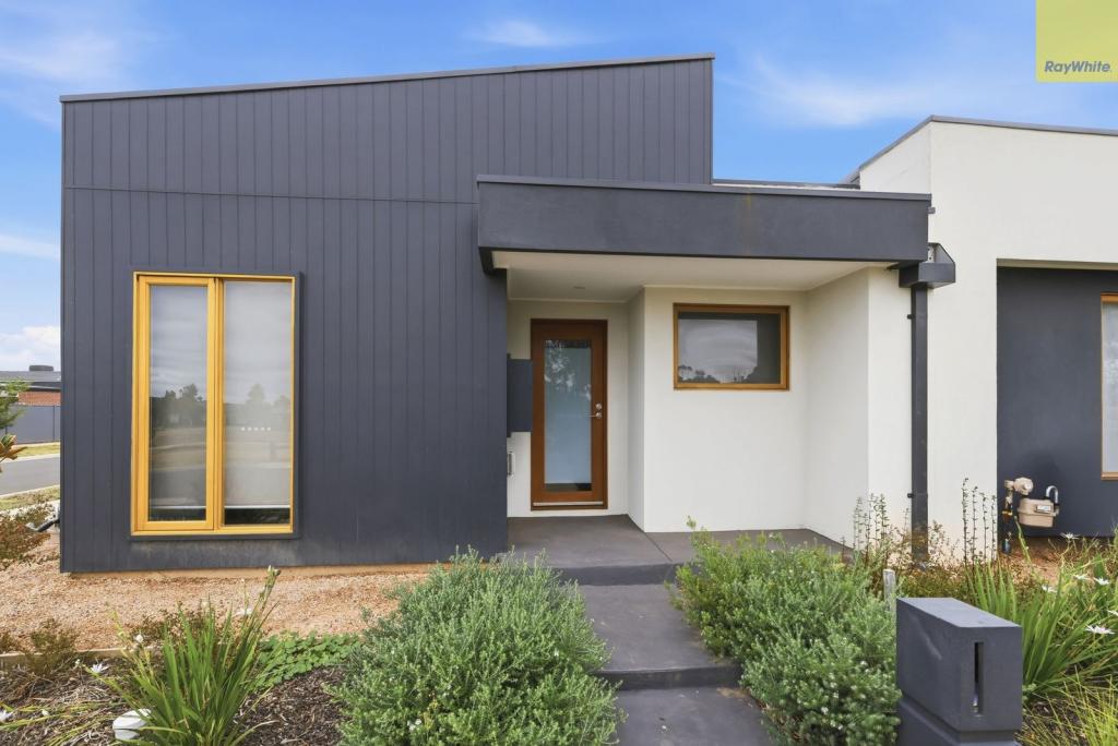 15 HADFIELD RD, HARKNESS, VIC 3337