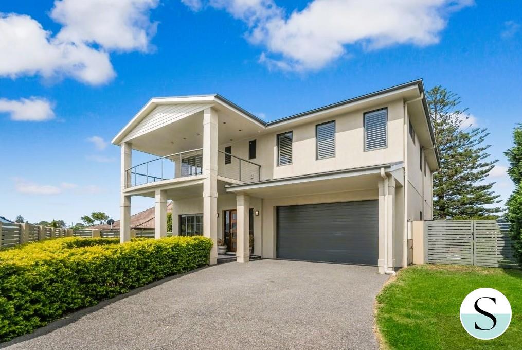 17 Bellevue Rd, Belmont, NSW 2280