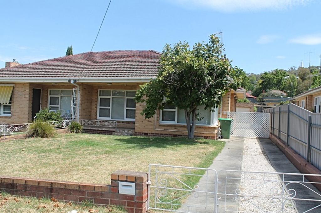 679 Pemberton St, Albury, NSW 2640