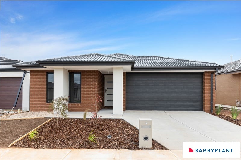 7 CLANCY RD, WEIR VIEWS, VIC 3338