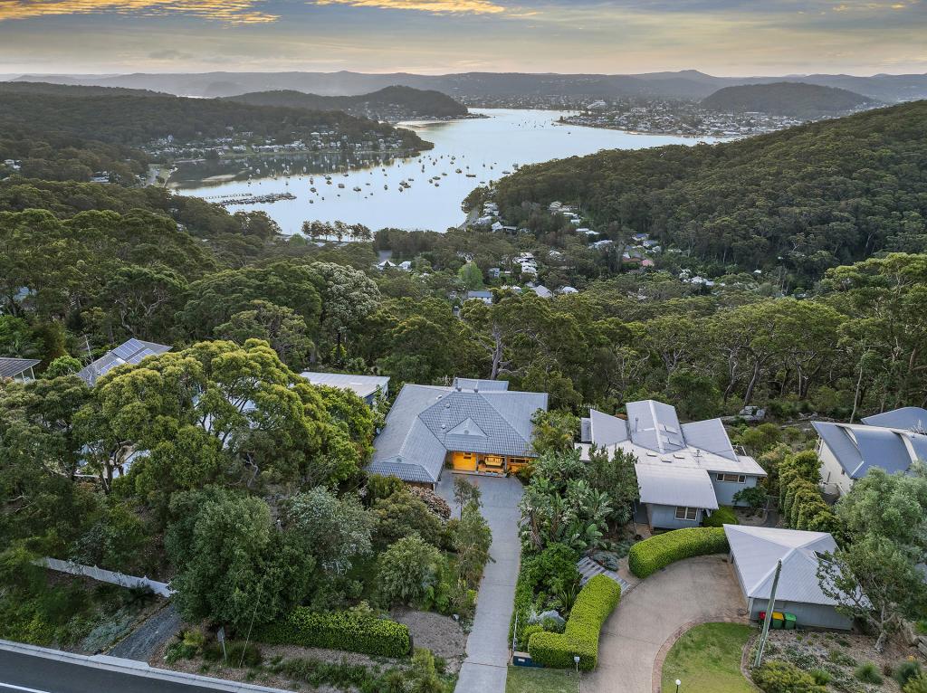 38 Wards Hill Rd, Killcare Heights, NSW 2257