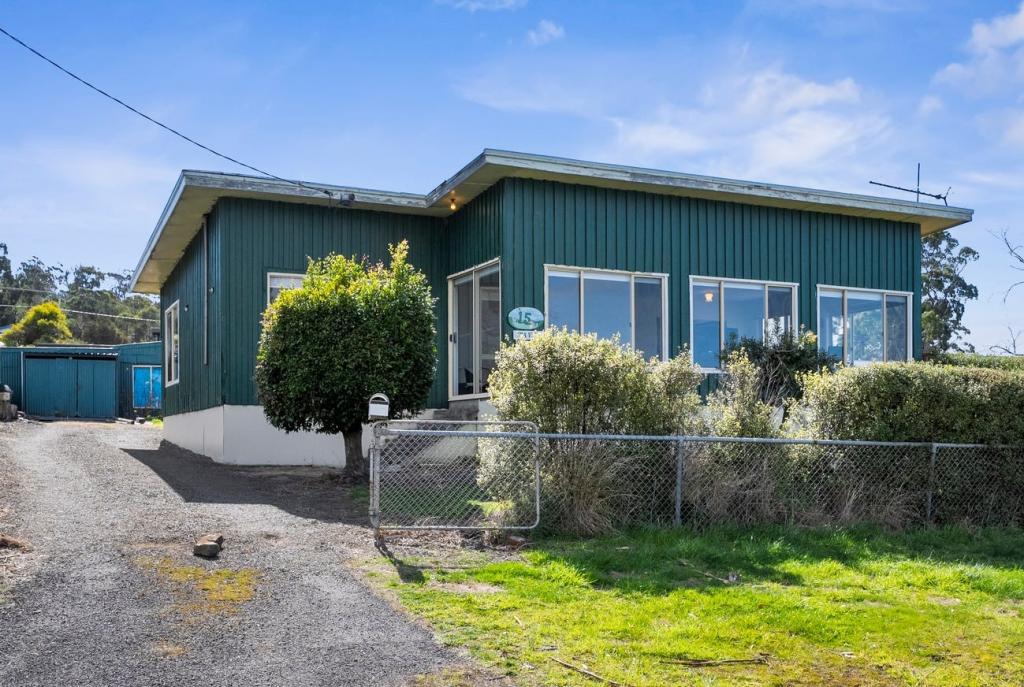 13-15 Boobyalla St, Primrose Sands, TAS 7173