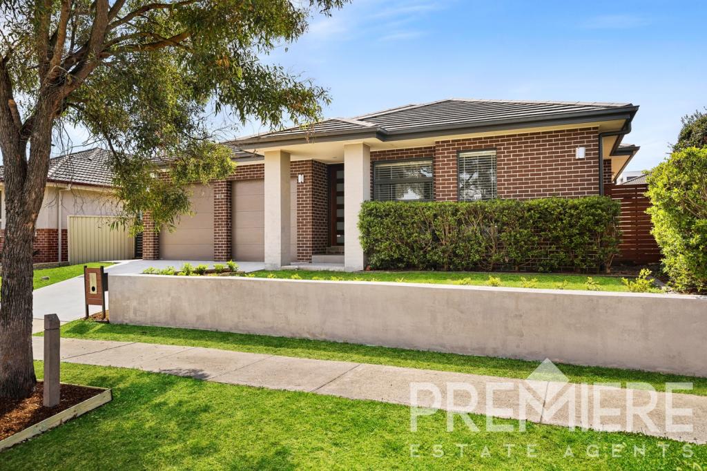 104 Alchornea Cct, Mount Annan, NSW 2567