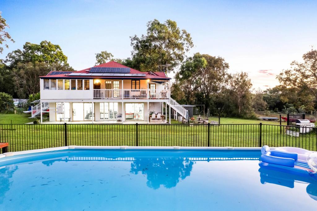 48 Charles Tce, Macleay Island, QLD 4184