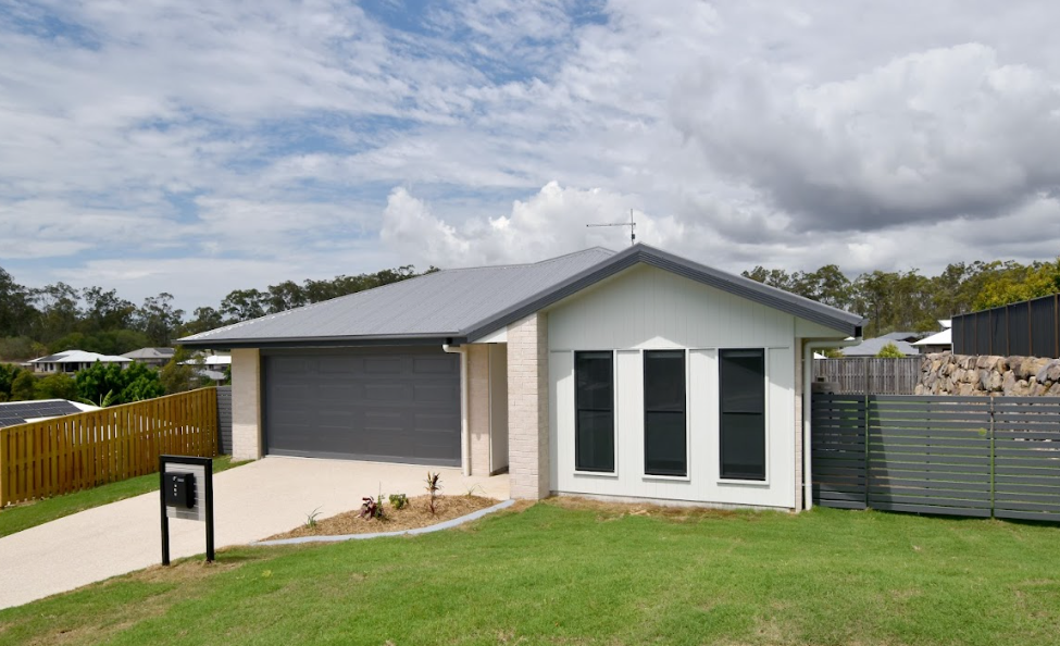 5 Boondooma Ct, Boyne Island, QLD 4680