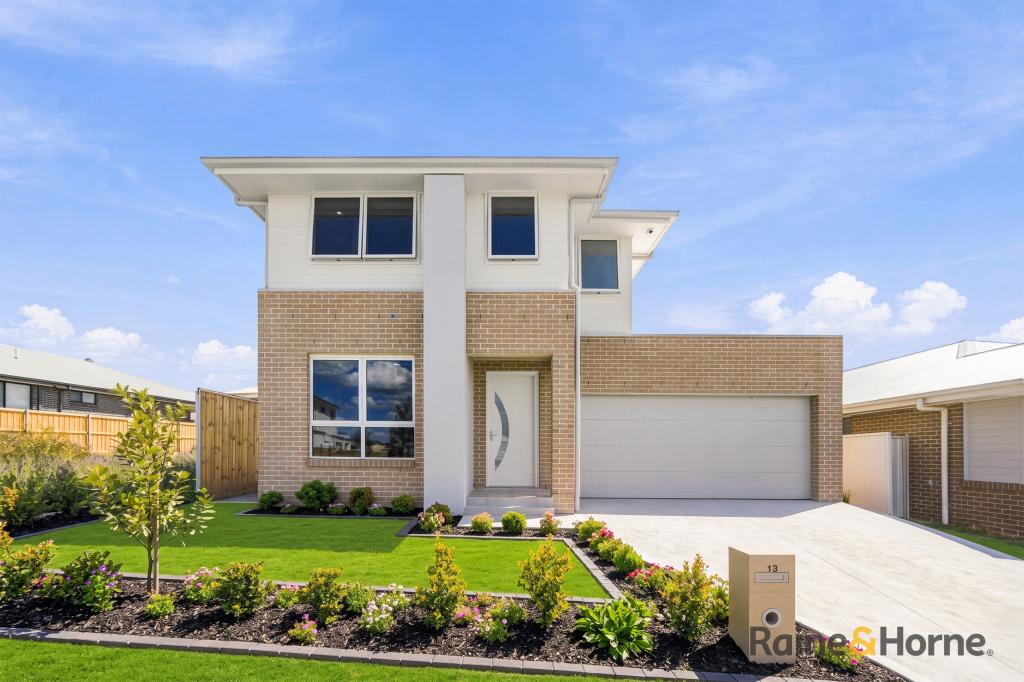 13 Todman St, Menangle Park, NSW 2563