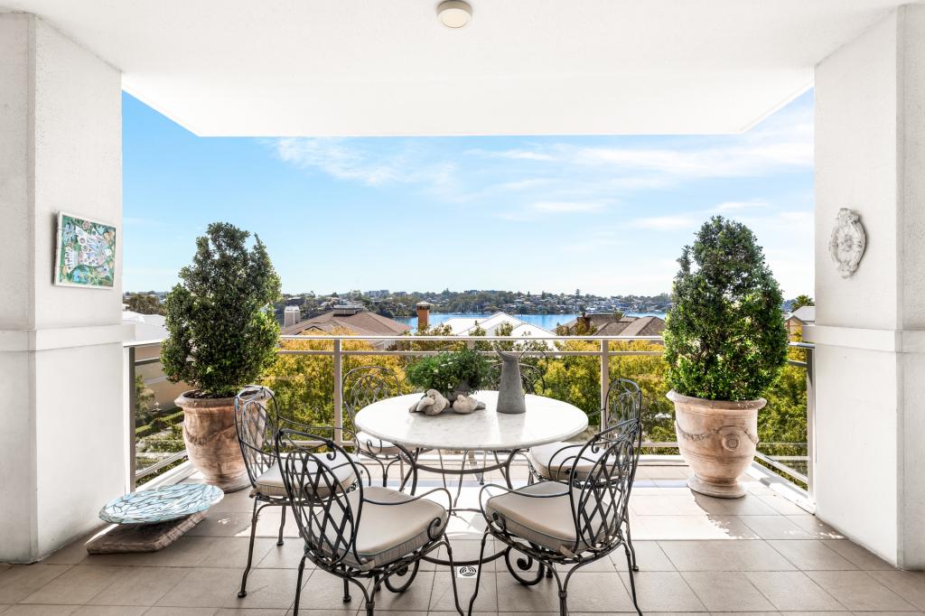 308/28 Peninsula Dr, Breakfast Point, NSW 2137