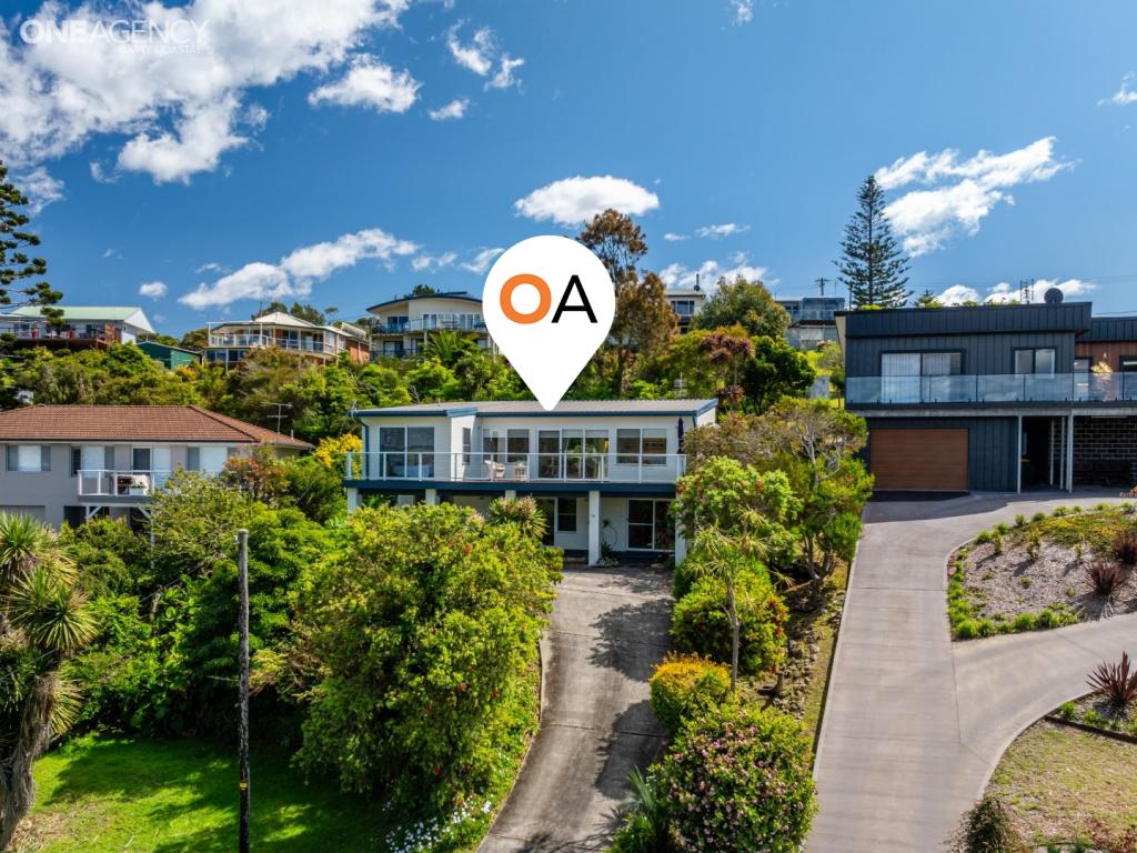 18 Beatty Cres, Tuross Head, NSW 2537