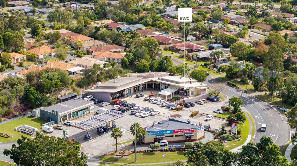 10/2 Universal St, Pacific Pines, QLD 4211