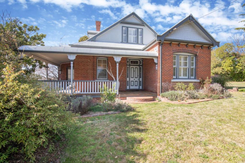 118 Bridge St, Uralla, NSW 2358