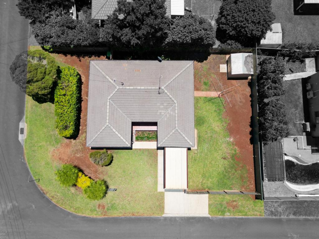 1 REGENT ST, DARLING HEIGHTS, QLD 4350