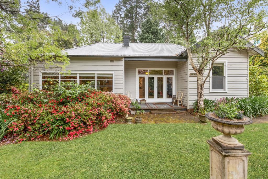 150 Station St, Blackheath, NSW 2785