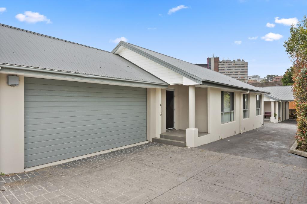 2/26 Rowland Ave, Wollongong, NSW 2500