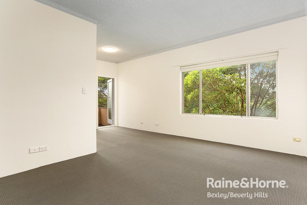 10/70-76 Carlton Pde, Carlton, NSW 2218