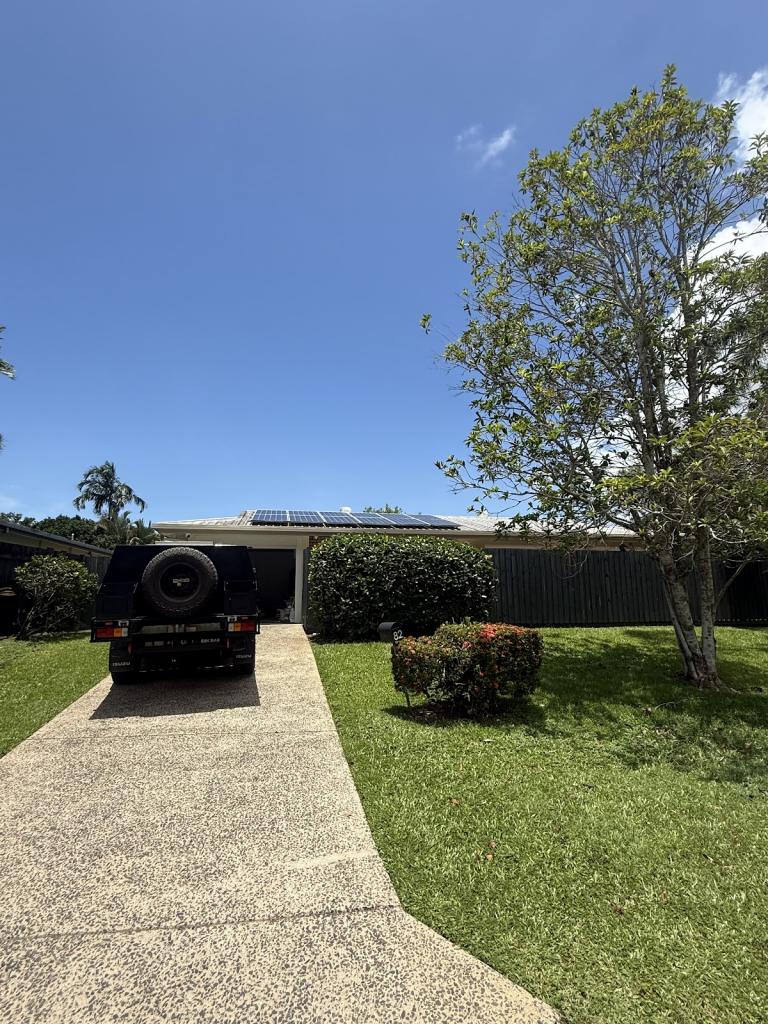 82 Irene St, Mooroobool, QLD 4870