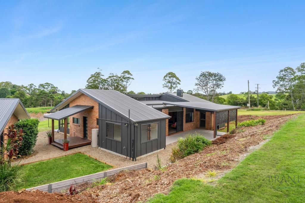 10 Hilltop Cres, Maleny, QLD 4552