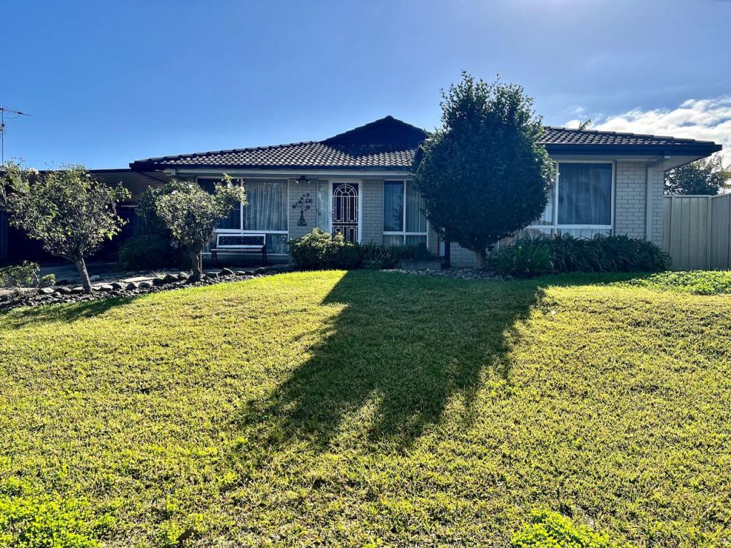 14 Desdemona St, Rosemeadow, NSW 2560
