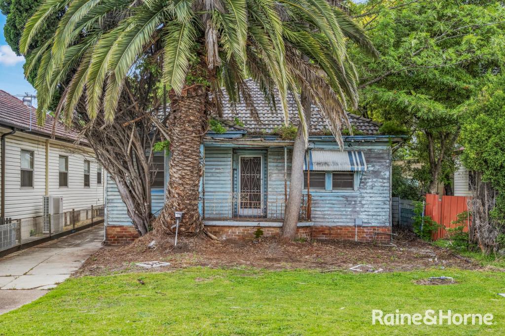 13 Griffiths St, Mayfield, NSW 2304