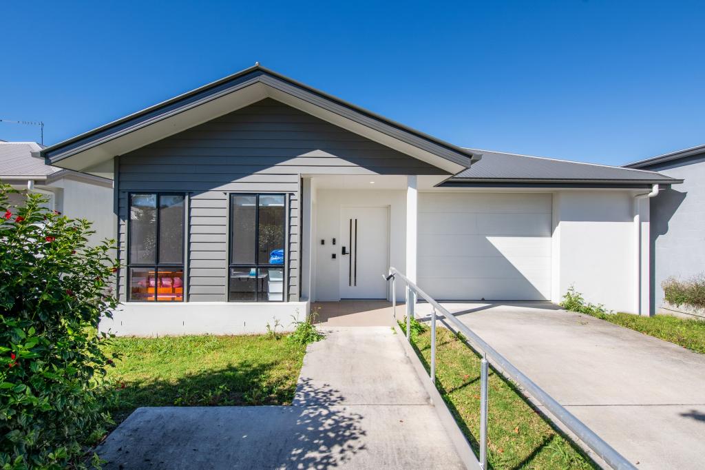 44 KEVIN MULRONEY DR, FLINDERS VIEW, QLD 4305