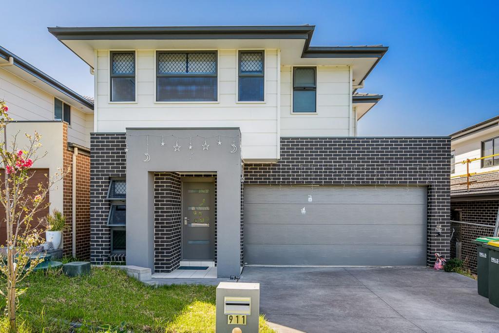 911 Valletta Dr, Box Hill, NSW 2765