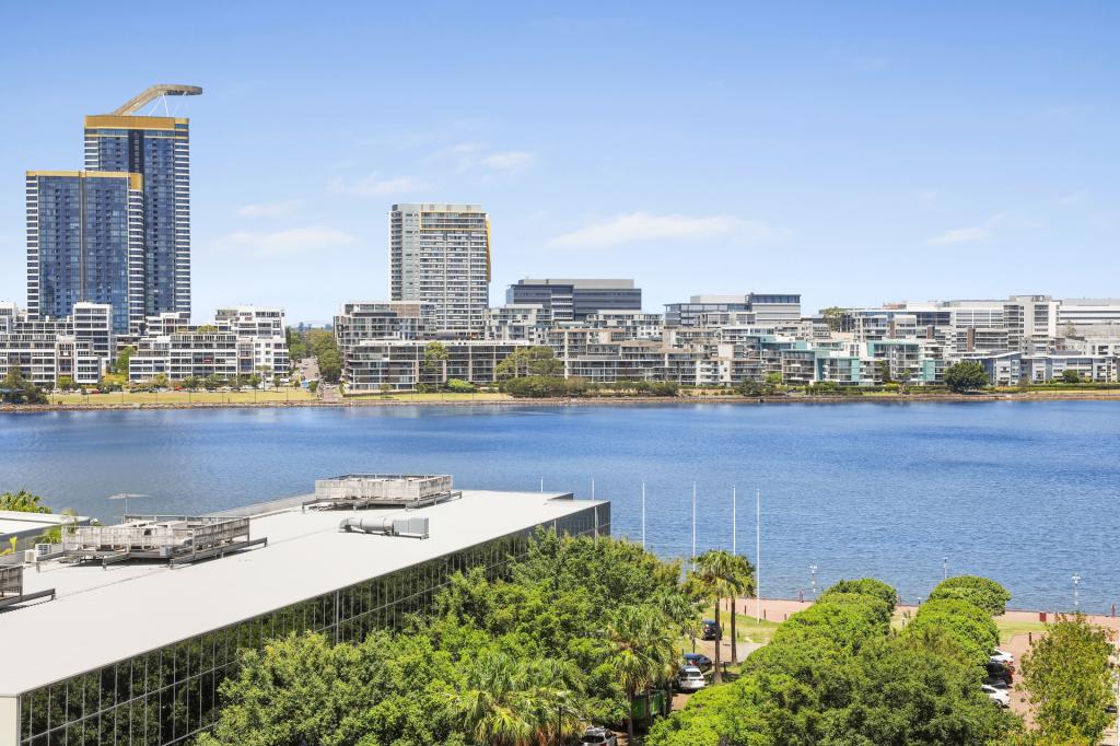 807/22 Baywater Dr, Wentworth Point, NSW 2127